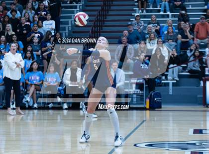 Thumbnail 1 in Rockwall vs. Sachse (UIL 6A Bi-District Playoffs) photogallery.