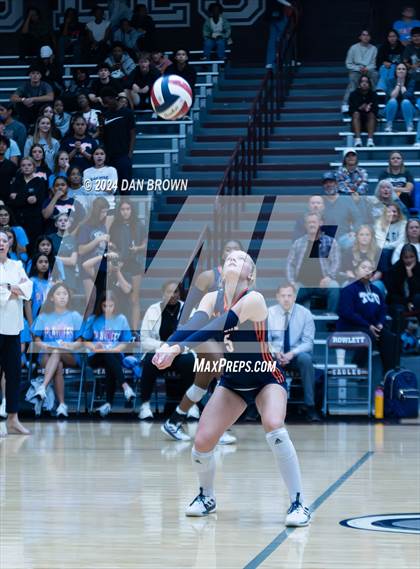 Thumbnail 1 in Rockwall vs. Sachse (UIL 6A Bi-District Playoffs) photogallery.