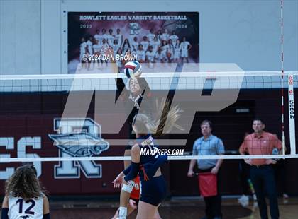Thumbnail 3 in Rockwall vs. Sachse (UIL 6A Bi-District Playoffs) photogallery.