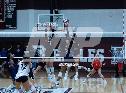Thumbnail 3 in Rockwall vs. Sachse (UIL 6A Bi-District Playoffs) photogallery.
