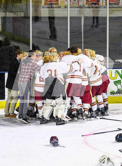 Thumbnail 3 in Thornton Academy vs. Freeport (MPA Class A State Final) photogallery.
