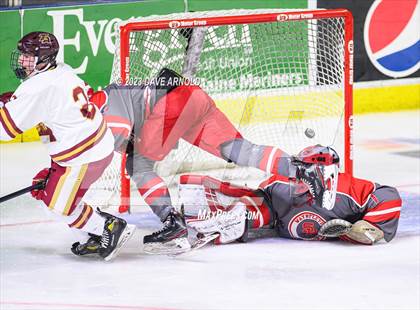Thumbnail 3 in Thornton Academy vs. Freeport (MPA Class A State Final) photogallery.