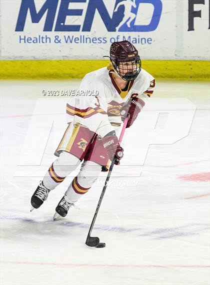 Thumbnail 1 in Thornton Academy vs. Freeport (MPA Class A State Final) photogallery.