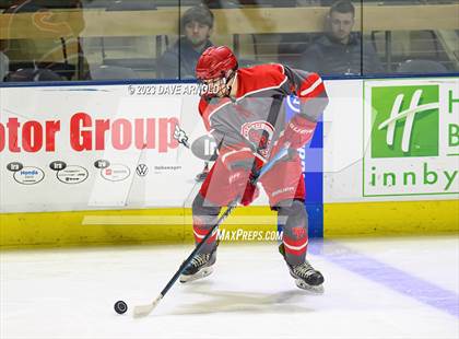 Thumbnail 3 in Thornton Academy vs. Freeport (MPA Class A State Final) photogallery.