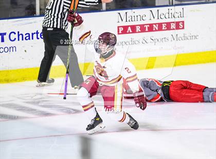Thumbnail 1 in Thornton Academy vs. Freeport (MPA Class A State Final) photogallery.