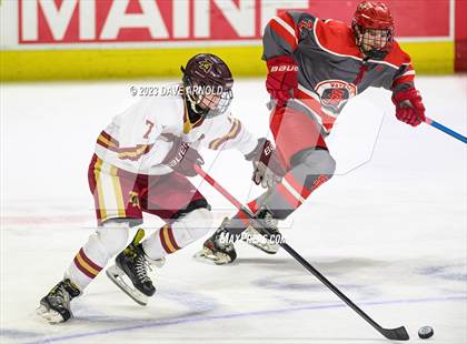 Thumbnail 1 in Thornton Academy vs. Freeport (MPA Class A State Final) photogallery.