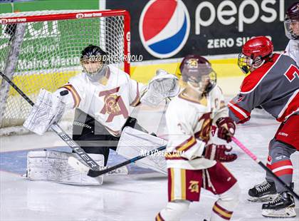 Thumbnail 3 in Thornton Academy vs. Freeport (MPA Class A State Final) photogallery.
