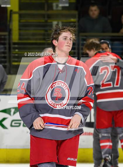 Thumbnail 1 in Thornton Academy vs. Freeport (MPA Class A State Final) photogallery.