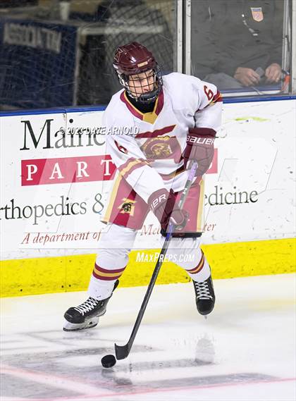 Thumbnail 1 in Thornton Academy vs. Freeport (MPA Class A State Final) photogallery.