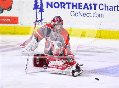 Thumbnail 2 in Thornton Academy vs. Freeport (MPA Class A State Final) photogallery.