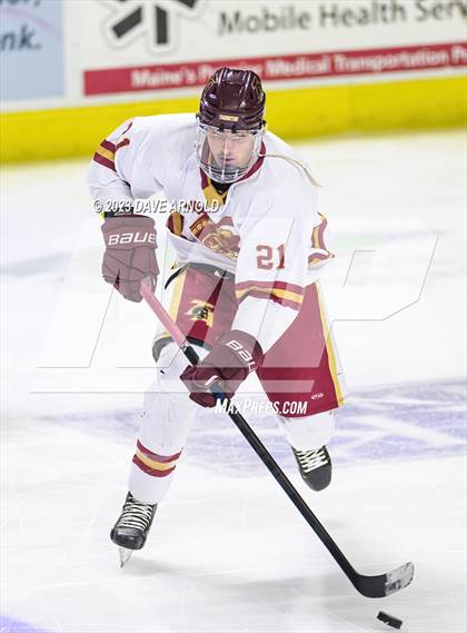 Thumbnail 1 in Thornton Academy vs. Freeport (MPA Class A State Final) photogallery.
