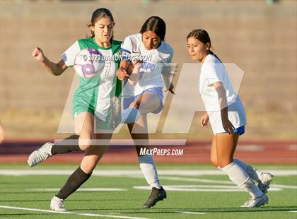 Thumbnail 2 in Equipo Academy vs Virgin Valley (NIAA 3A Southern Region Playoffs) photogallery.