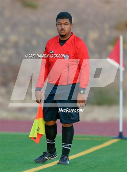 Thumbnail 2 in Equipo Academy vs Virgin Valley (NIAA 3A Southern Region Playoffs) photogallery.