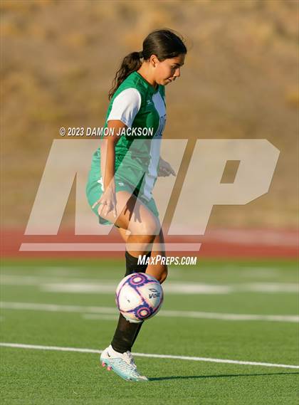 Thumbnail 3 in Equipo Academy vs Virgin Valley (NIAA 3A Southern Region Playoffs) photogallery.
