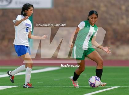 Thumbnail 2 in Equipo Academy vs Virgin Valley (NIAA 3A Southern Region Playoffs) photogallery.