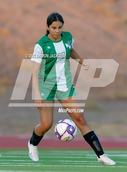 Thumbnail 1 in Equipo Academy vs Virgin Valley (NIAA 3A Southern Region Playoffs) photogallery.