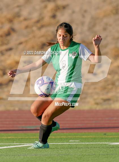 Thumbnail 3 in Equipo Academy vs Virgin Valley (NIAA 3A Southern Region Playoffs) photogallery.