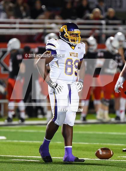 Thumbnail 2 in Argyle vs. Wylie (UIL 4A Regional Playoff) photogallery.