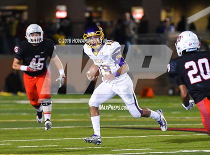 Thumbnail 1 in Argyle vs. Wylie (UIL 4A Regional Playoff) photogallery.