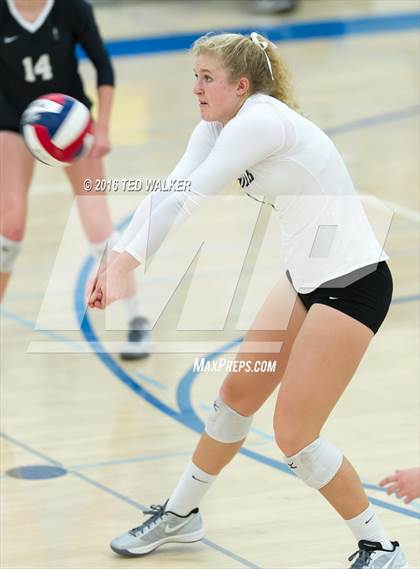 Thumbnail 3 in Archbishop Mitty vs. Sacred Heart Cathedral Preparatory (CIF CCS Playoffs) photogallery.