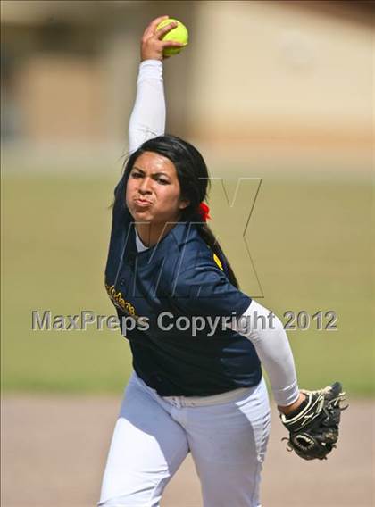 Thumbnail 2 in Golden Valley vs Mira Monte (Mira Monte Invitational) photogallery.