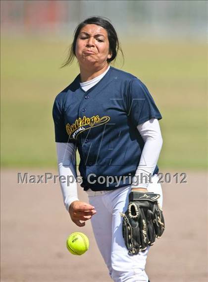Thumbnail 2 in Golden Valley vs Mira Monte (Mira Monte Invitational) photogallery.