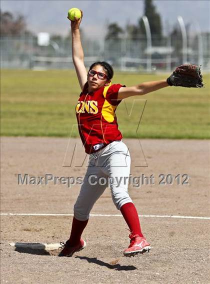 Thumbnail 3 in Golden Valley vs Mira Monte (Mira Monte Invitational) photogallery.