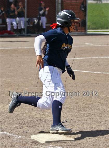 Thumbnail 2 in Golden Valley vs Mira Monte (Mira Monte Invitational) photogallery.