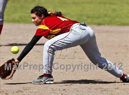 Thumbnail 2 in Golden Valley vs Mira Monte (Mira Monte Invitational) photogallery.