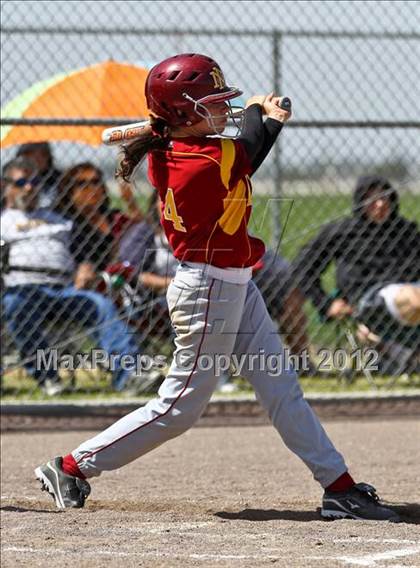Thumbnail 2 in Golden Valley vs Mira Monte (Mira Monte Invitational) photogallery.