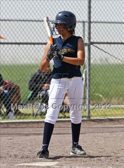 Thumbnail 3 in Golden Valley vs Mira Monte (Mira Monte Invitational) photogallery.