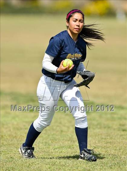 Thumbnail 1 in Golden Valley vs Mira Monte (Mira Monte Invitational) photogallery.