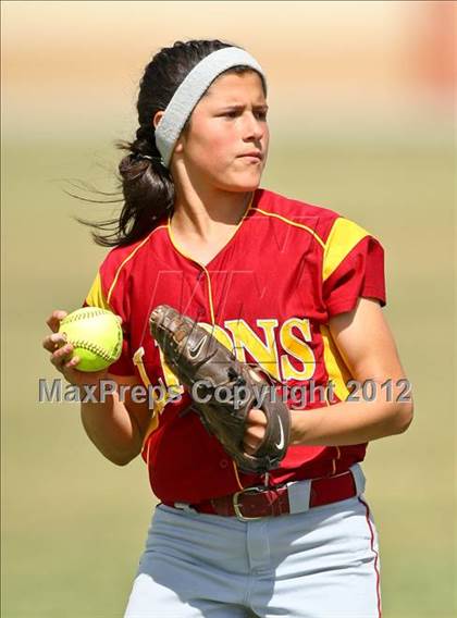 Thumbnail 3 in Golden Valley vs Mira Monte (Mira Monte Invitational) photogallery.
