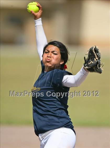 Thumbnail 3 in Golden Valley vs Mira Monte (Mira Monte Invitational) photogallery.