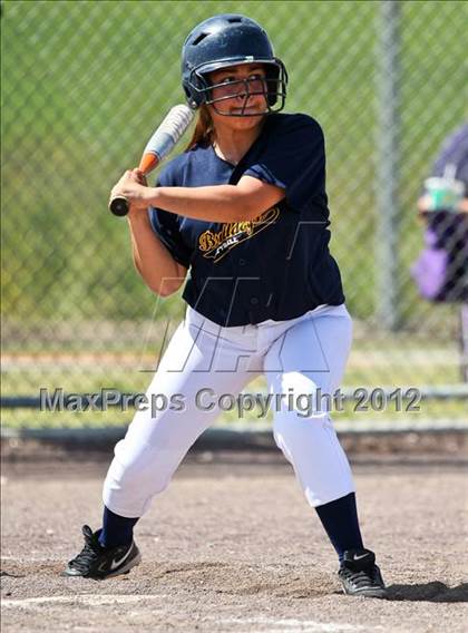 Thumbnail 3 in Golden Valley vs Mira Monte (Mira Monte Invitational) photogallery.