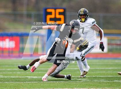 Thumbnail 1 in Bishop McDevitt vs. Southern Columbia Area (PIAA 2A Semifinal Playoff) photogallery.
