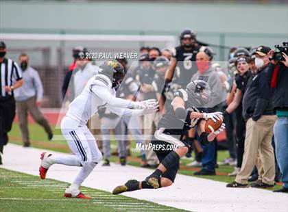 Thumbnail 2 in Bishop McDevitt vs. Southern Columbia Area (PIAA 2A Semifinal Playoff) photogallery.