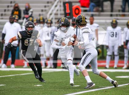Thumbnail 1 in Bishop McDevitt vs. Southern Columbia Area (PIAA 2A Semifinal Playoff) photogallery.