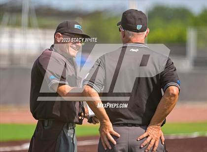 Thumbnail 1 in St. John's vs. White Plains (IMG National Classic) photogallery.
