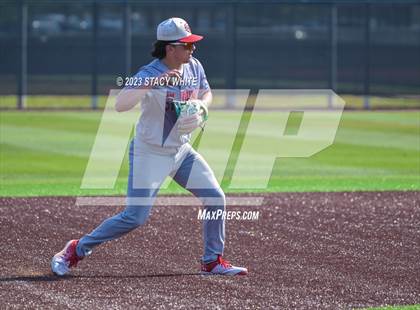 Thumbnail 2 in St. John's vs. White Plains (IMG National Classic) photogallery.