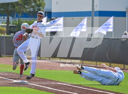 Thumbnail 1 in St. John's vs. White Plains (IMG National Classic) photogallery.