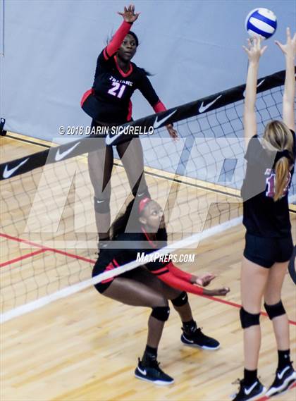 Thumbnail 3 in Faith Lutheran vs. Lee County (NIKE Tournament of Champions) photogallery.