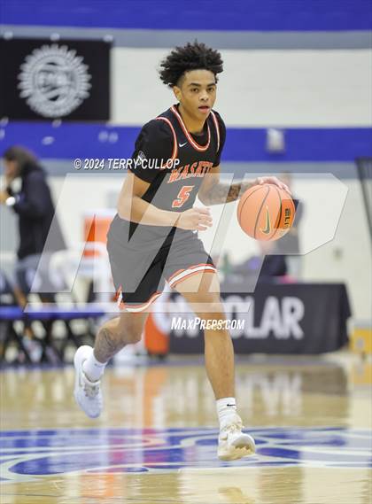 Thumbnail 3 in Veritas Academy vs. Wasatch Academy (5 for the Fight National Hoopfest) photogallery.