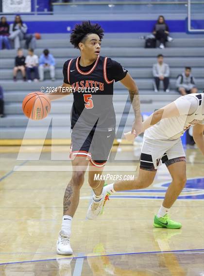 Thumbnail 1 in Veritas Academy vs. Wasatch Academy (5 for the Fight National Hoopfest) photogallery.