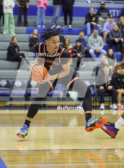 Thumbnail 3 in Veritas Academy vs. Wasatch Academy (5 for the Fight National Hoopfest) photogallery.