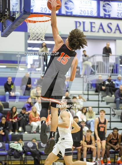 Thumbnail 1 in Veritas Academy vs. Wasatch Academy (5 for the Fight National Hoopfest) photogallery.