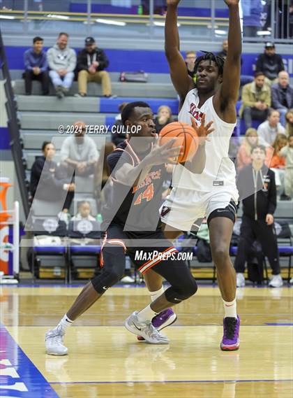 Thumbnail 2 in Veritas Academy vs. Wasatch Academy (5 for the Fight National Hoopfest) photogallery.