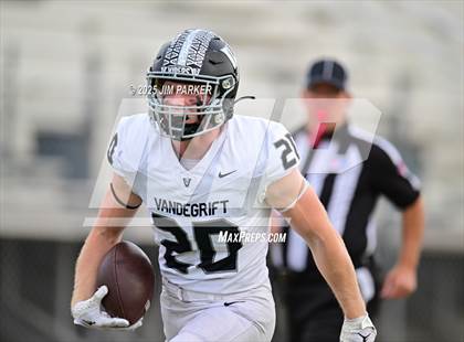 Thumbnail 3 in Vandegrift @ Hutto photogallery.