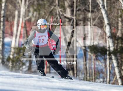 Thumbnail 1 in Belmont Alpine Boys Race (Gunstock Mountain) photogallery.