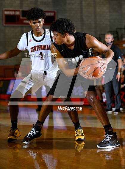 Thumbnail 1 in Capistrano Valley vs. Centennial (Mater Dei Extravaganza) photogallery.
